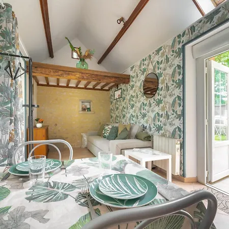 Vakantiehuis La - Parking - Jardin Rubercy
